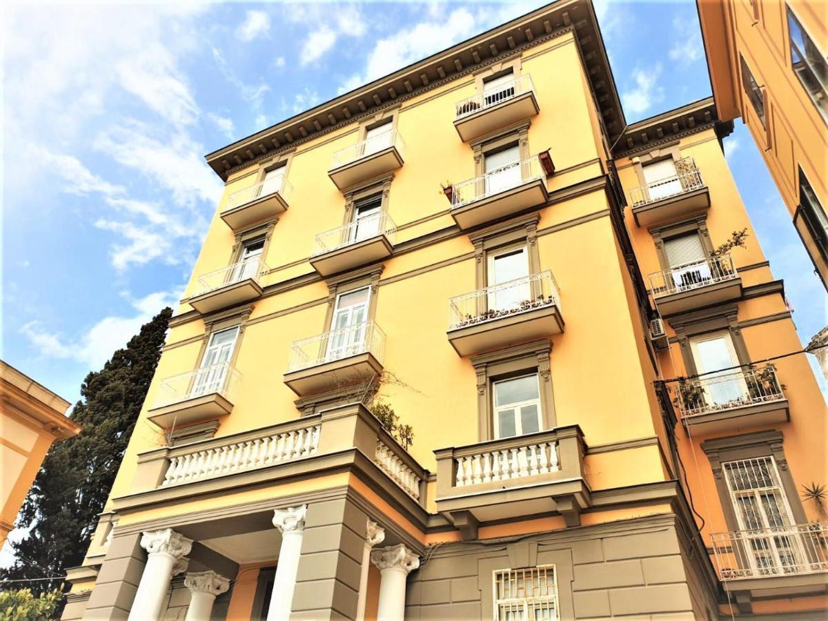 Vomero Guest House ナポリ エクステリア 写真